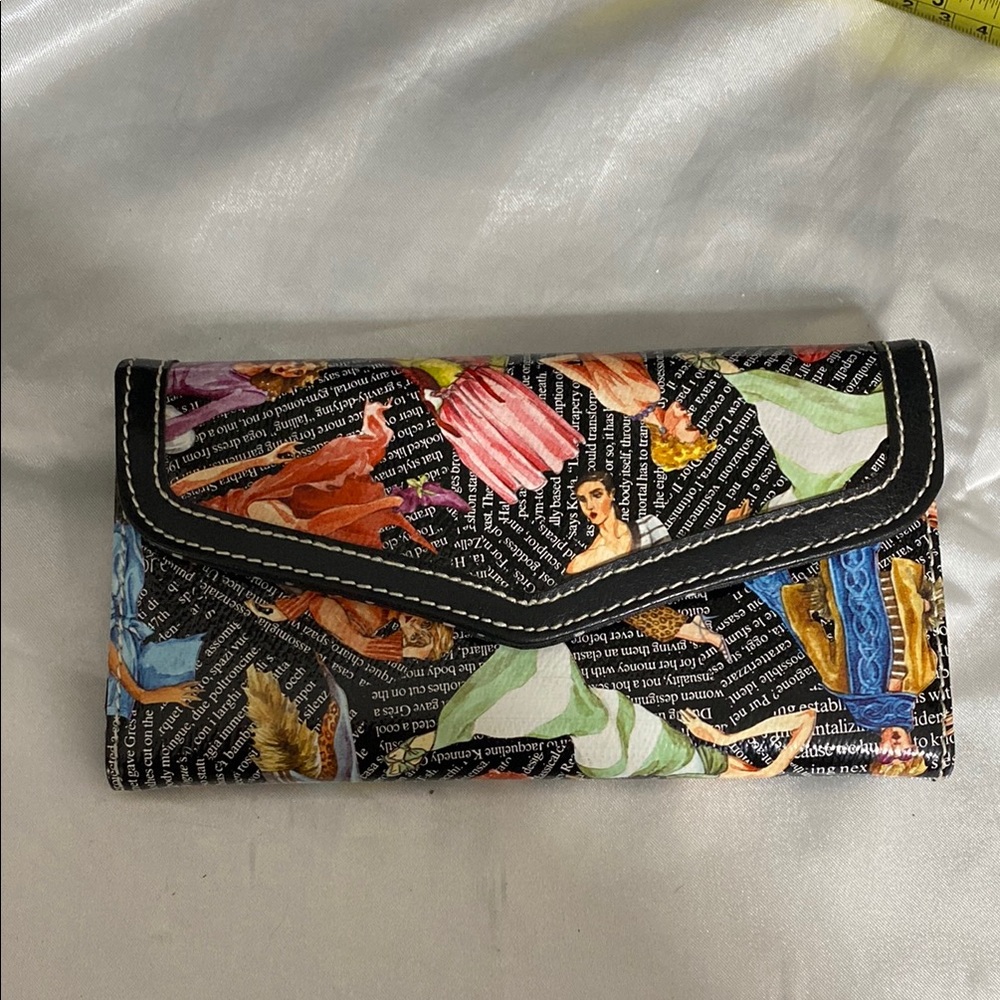 Sydney Love wallet
